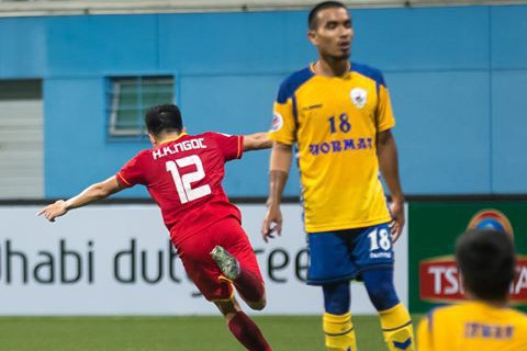 tien ve slna duoc bau chon xuat sac nhat chau a thang 2 2018