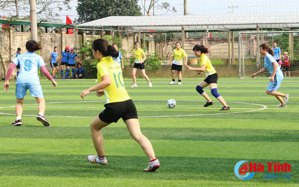 cung xem chi em phu nu thach ha tro tai da bong