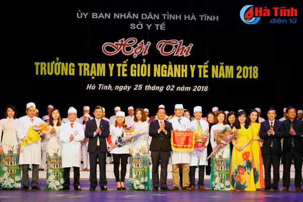 huong son nhat tap the hoi thi truong tram y te gioi ha tinh