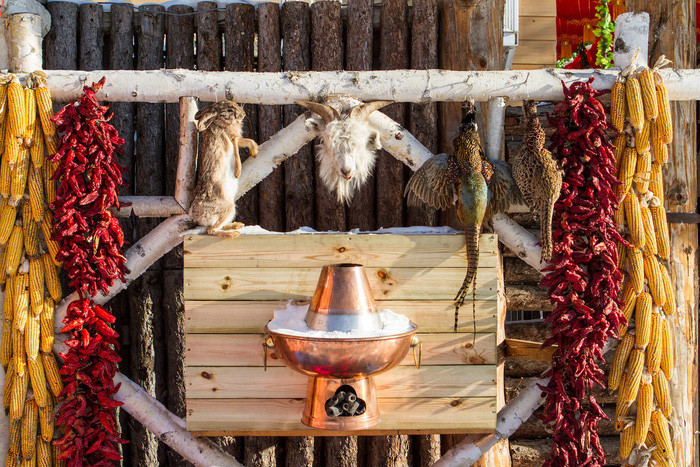 ngoi lang tuyet trang dep nhu trong co tich o cap nhi tan