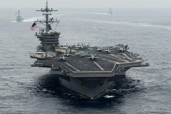 suc manh tau san bay carl vinson cua my sap cap cang viet nam