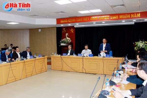 thao luan noi dung chuan bi ky niem 50 nam chien thang dong loc