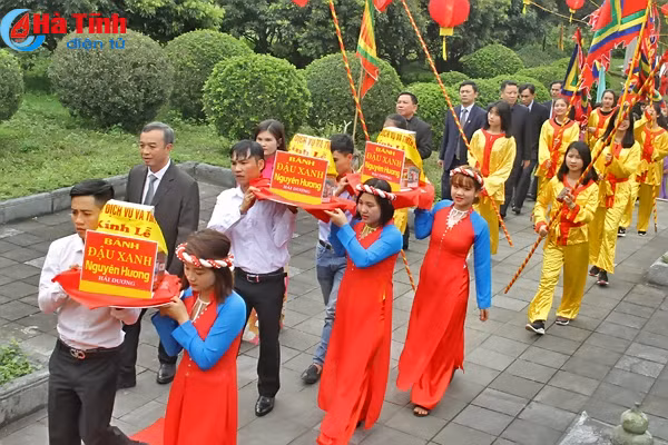 khai mac le hoi hai thuong lan ong le huu trac