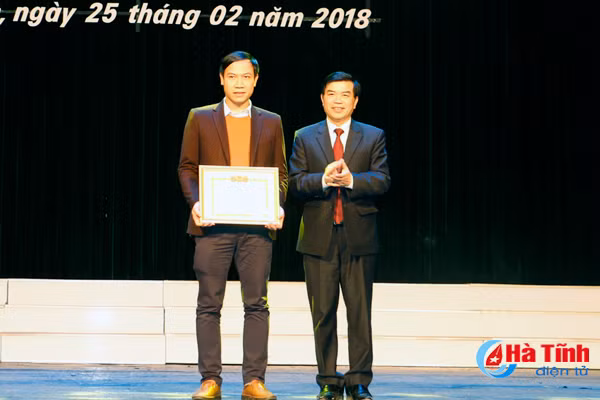 huong son nhat tap the hoi thi truong tram y te gioi ha tinh