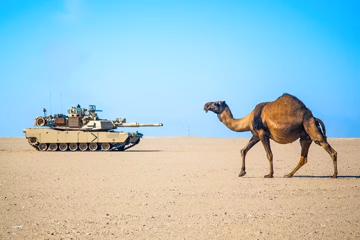 uy luc dang gom xe tang phao tu hanh cua quan doi my