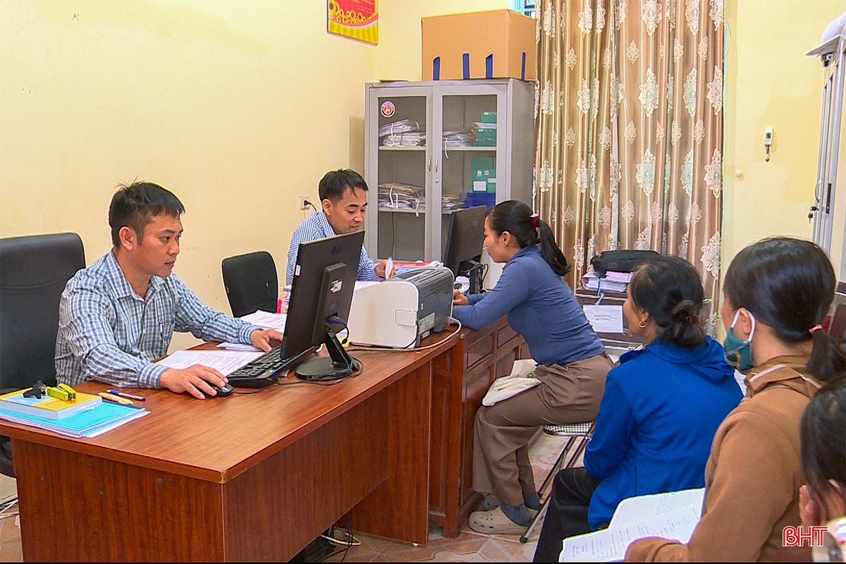 Chính quyền các địa phương đang tiến hành rà soát hộ dân bị ảnh hưởng thuộc dự án. bqbht_br_ds5.jpg