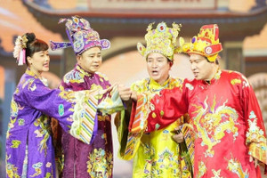 Táo Quân bất ngờ trở lại