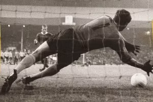 Nguồn gốc loạt sút luân lưu trong bóng đá