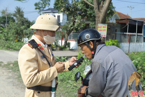 Cục CSGT nói gì về thông tin xử phạt 5 triệu đồng khi chưa được phép quay video CSGT?