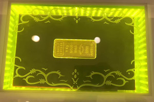 Khách sạn gỡ 79 kg vàng lát sàn đem bán