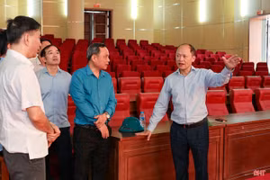 Đồng chí Nguyễn Hồng Lĩnh kiểm tra công tác chuẩn bị kỷ niệm 120 năm Ngày sinh Tổng Bí thư Hà Huy Tập