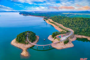 "Nhịp cầu" cảm xúc kết nối du khách với Hà Tĩnh