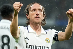 Modric đi vào lịch sử Real Madrid