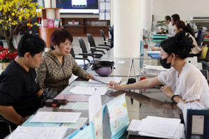 Bộ Chính trị yêu cầu hoàn tất sắp xếp cấp xã trước 15/7, cấp tỉnh trước 15/8/2025