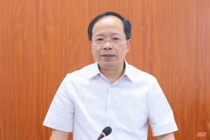 Bí thư Tỉnh ủy Nguyễn Duy Lâm tiếp công dân định kỳ tháng 7