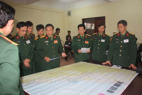 Thảo luận kế hoạch tác chiến