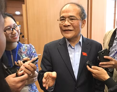 Chủ tịch Quốc hội: “Làm ở đâu cũng phải hiểu việc dân, việc nước” ảnh 1