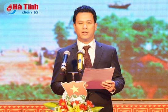 Phó Chủ tịch UBND tỉnh Đặng Quốc Khánh phát biểu tại buổi lễ Phó Chủ tịch UBND tỉnh Đặng Quốc Khánh phát biểu tại buổi lễ