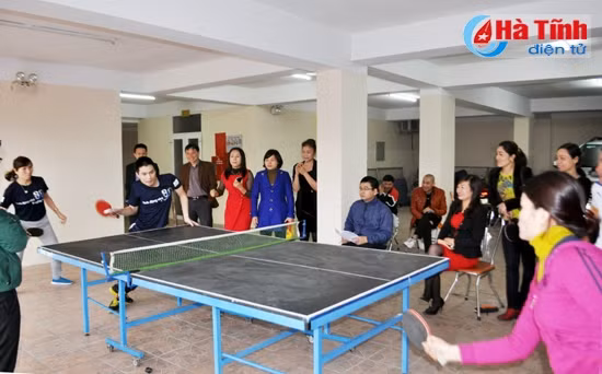 250 VĐV đến từ các đơn vị, thi đấu ở 5 môn: bóng chuyền, bóng bàn, cầu lông, quần vợt, cờ tướng.