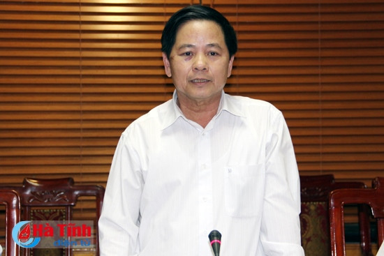 Phó trưởng Ban Bảo vệ, chăm sóc sức khỏe cán bộ tỉnh Trần Đăng Ninh báo cáo kết quả hoạt động trong thời gian qua. Phó trưởng Ban Bảo vệ, chăm sóc sức khỏe cán bộ tỉnh Trần Đăng Ninh báo cáo kết quả hoạt động trong thời gian qua.