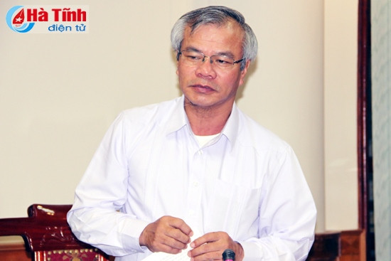 Phó Bí thư Thường trực Tỉnh uỷ Trần Nam Hồng: Cần phải nhận thức đúng về chức năng, nhiệm vụ của ban. Về cơ sở vật chất, cần phải đi liền với bộ máy tổ chức, con người. Ban cần tiếp tục nghiên cứu mô hình hoạt động ở các tỉnh khác để học tập. Phó Bí thư Thường trực Tỉnh uỷ Trần Nam Hồng: Cần phải nhận thức đúng về chức năng, nhiệm vụ của ban. Về cơ sở vật chất, cần phải đi liền với bộ máy tổ chức, con người. Ban cần tiếp tục nghiên cứu mô hình hoạt động ở các tỉnh khác để học tập.