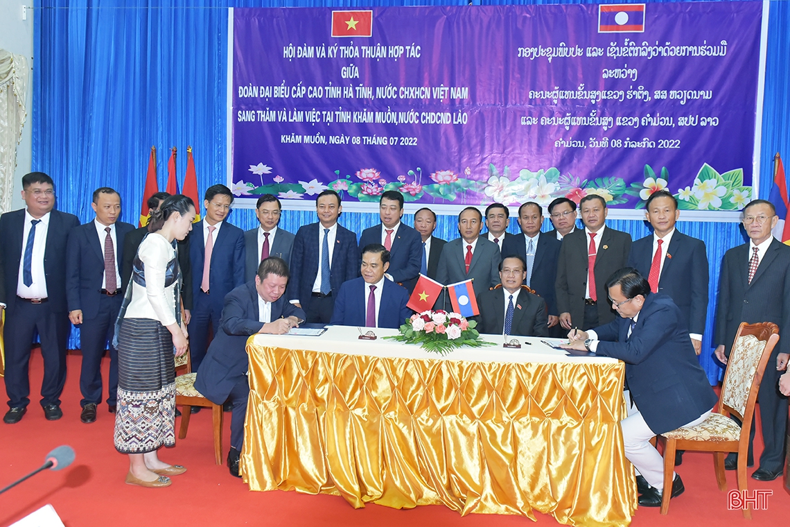 Hà Tĩnh - Khăm Muộn phát triển quan hệ hợp tác toàn diện trên nhiều lĩnh vực