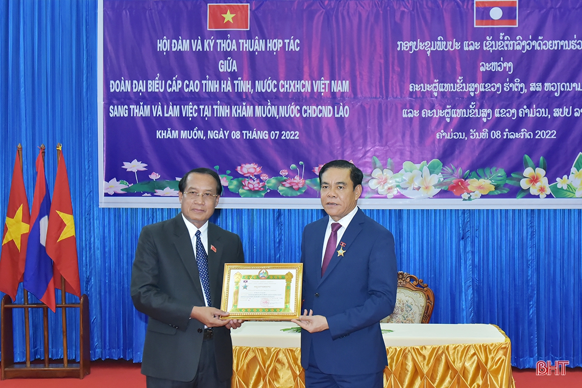 Hà Tĩnh - Khăm Muộn phát triển quan hệ hợp tác toàn diện trên nhiều lĩnh vực