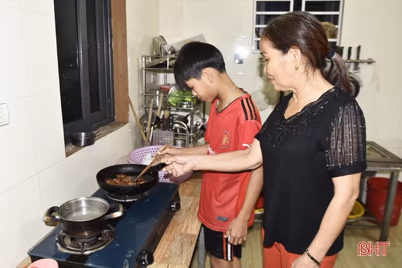 Chuyện những đứa trẻ mồ côi sau các vụ tai nạn giao thông