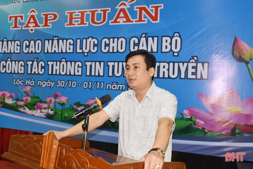 Nâng cao năng lực thông tin, tuyên truyền cho cán bộ ở Lộc Hà
