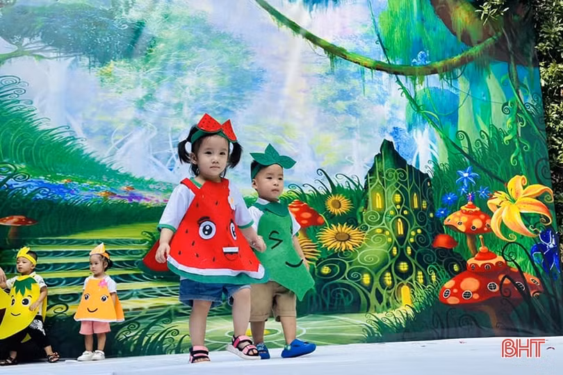Hoá trang ngộ nghĩnh cùng các bạn nhỏ Trí Đức