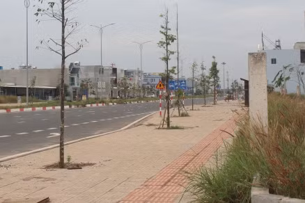 Bắt giam cò và cán bộ làm công tác bồi thường dự án sân bay Long Thành