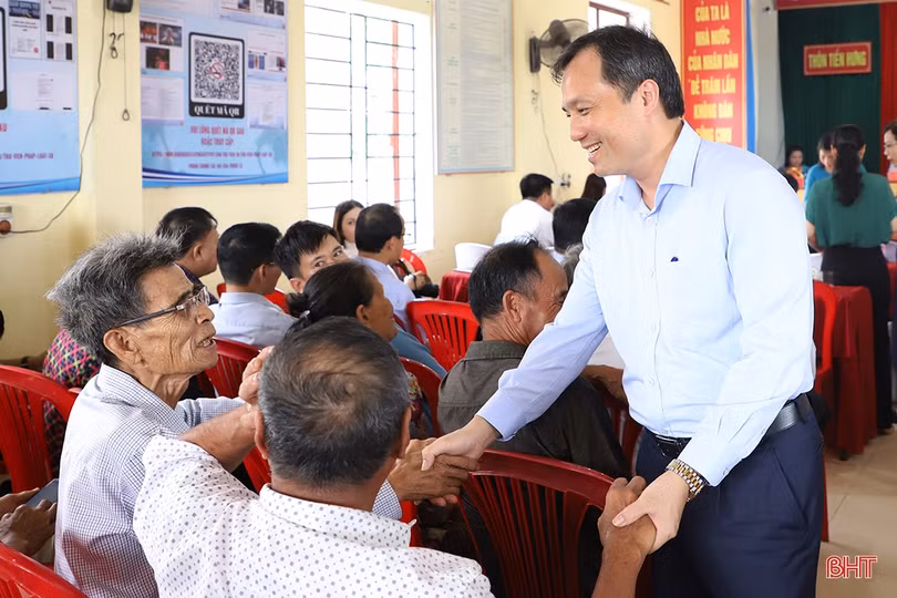 Đại biểu HĐND tỉnh Hà Tĩnh tiếp xúc với cử tri từ ngày 9/11