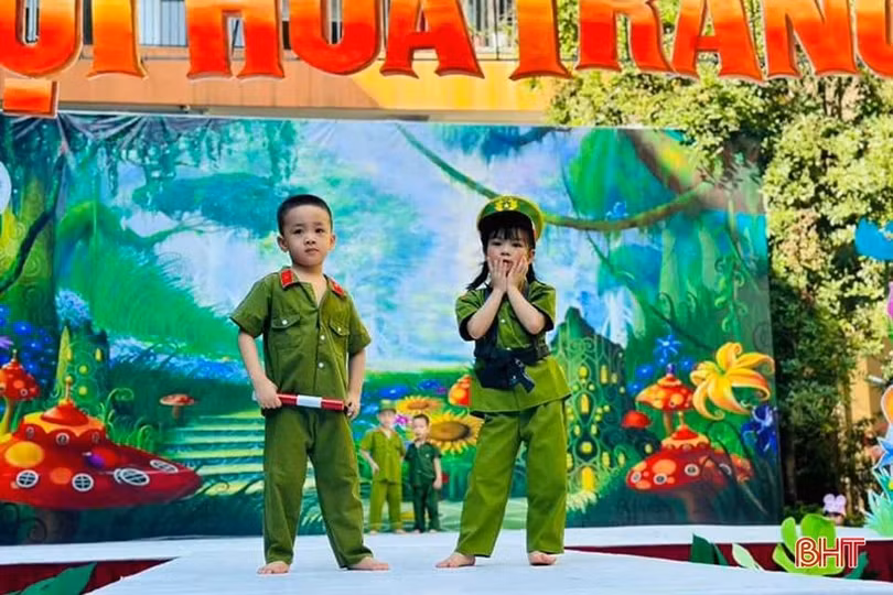 Hoá trang ngộ nghĩnh cùng các bạn nhỏ Trí Đức
