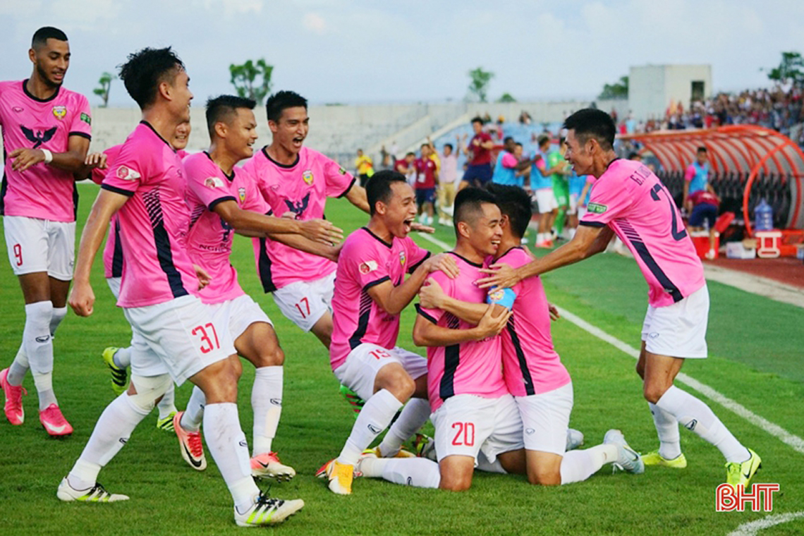 Dàn sao Hà Nội đổ bộ sân Hà Tĩnh cuối tuần này