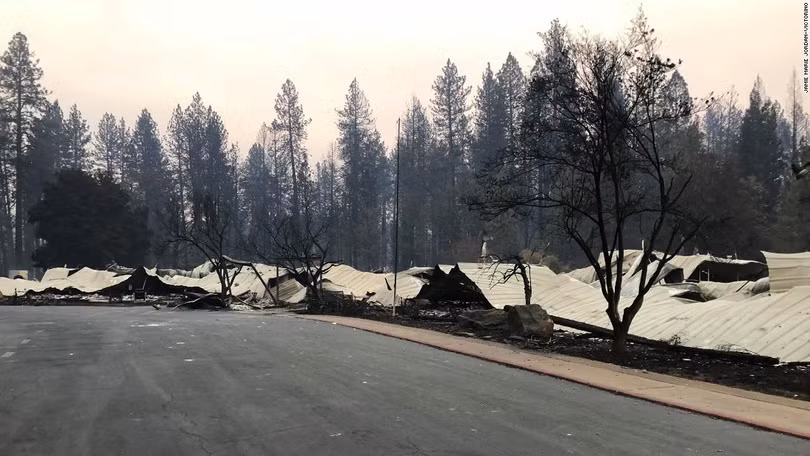 Thị trấn thiên đường ở California trước và sau khi bị xóa sổ trong vụ cháy rừng lịch sử