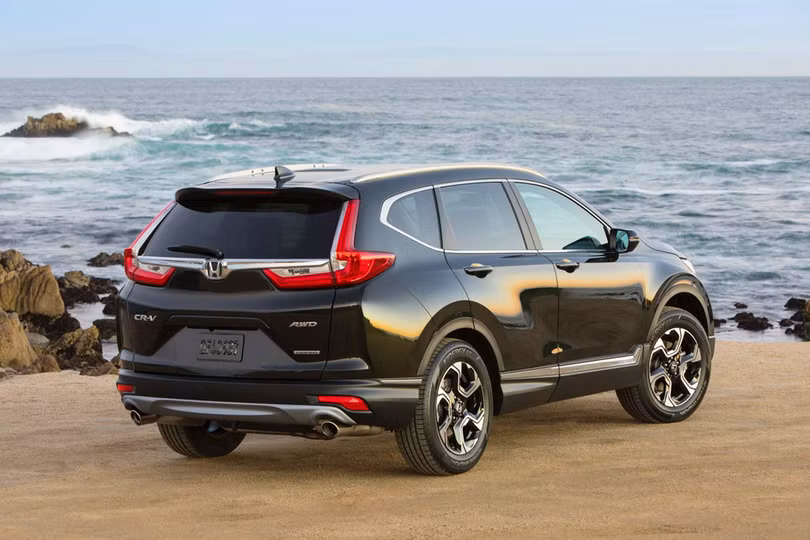 Thêm màu sơn, Honda CR-V 2019 tăng giá 100 USD