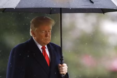 Chuyến thăm châu Âu bị coi như “thảm họa” của ông Trump