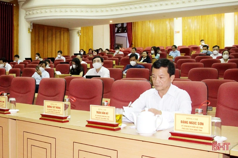 Khai mạc lớp bồi dưỡng đại biểu hội đồng nhân dân cấp tỉnh