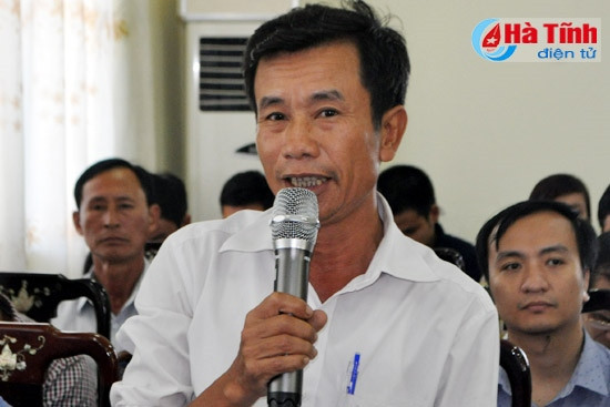 Ông Đặng Văn Công - Giám đốc Công ty CP Phú Hoàng (TX Hồng Lĩnh): Đề nghị xem xét việc gia hạn mỏ khai thác đá cho một số đơn vị trên địa bàn huyện Nghi Xuân và TX Hồng Lĩnh.