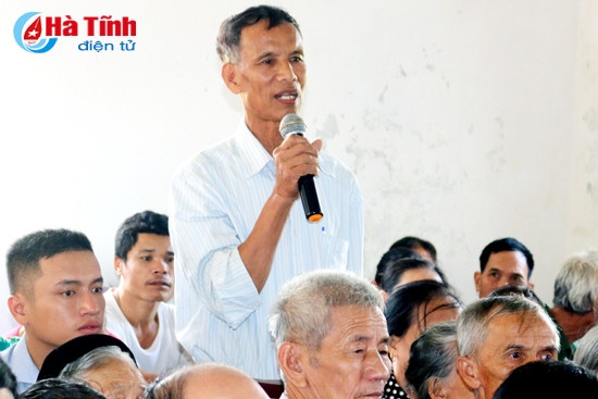 bi thu tinh uy vo kim cu tiep xuc cu tri thi xa hong linh