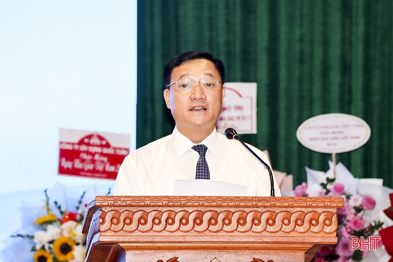 Các địa phương kỷ niệm Ngày Nhà giáo Việt Nam 20/11 ảnh 15 Các địa phương kỷ niệm Ngày Nhà giáo Việt Nam 20/11