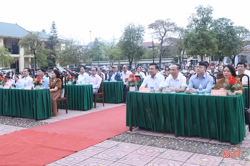 25 tác phẩm đạt giải Cuộc thi Viết - vẽ tuổi học trò Hà Tĩnh lần thứ XIII