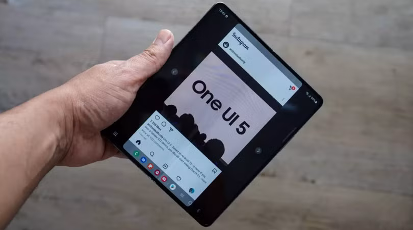 Những điểm trừ của smartphone màn hình gập