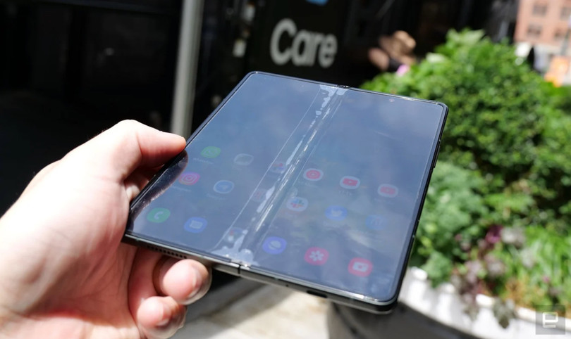 Những điểm trừ của smartphone màn hình gập