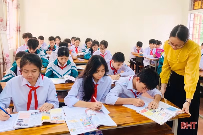 Cô giáo trường làng Hà Tĩnh được Trung ương Đoàn tuyên dương “Nhà giáo trẻ tiêu biểu