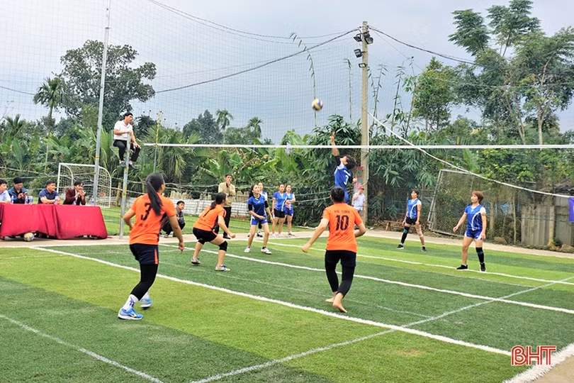 Nhiều hoạt động thiết thực kỷ niệm 155 thành lập huyện Hương Khê