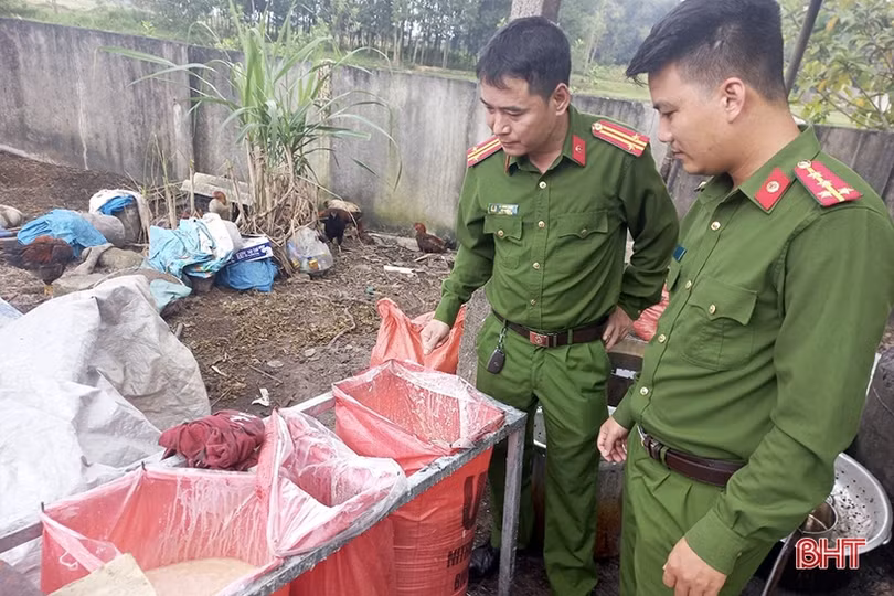 Phát hiện cơ sở chế biến mỡ bò bẩn tại Can Lộc