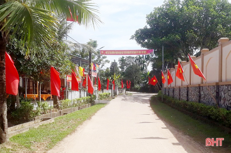 Nhiều hoạt động thiết thực kỷ niệm 155 thành lập huyện Hương Khê