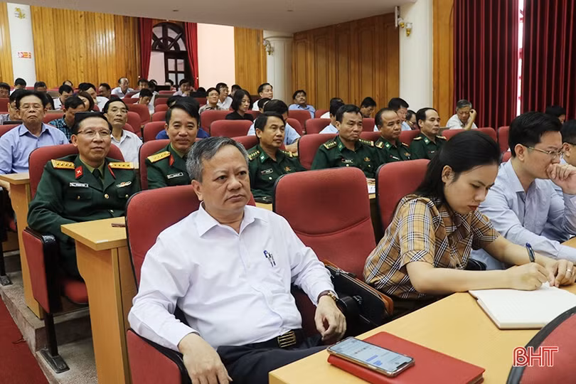 Quán triệt, triển khai Nghị quyết của Bộ Chính trị về phát triển KT-XH, đảm bảo QP-AN vùng Bắc Trung Bộ và duyên hải Trung Bộ