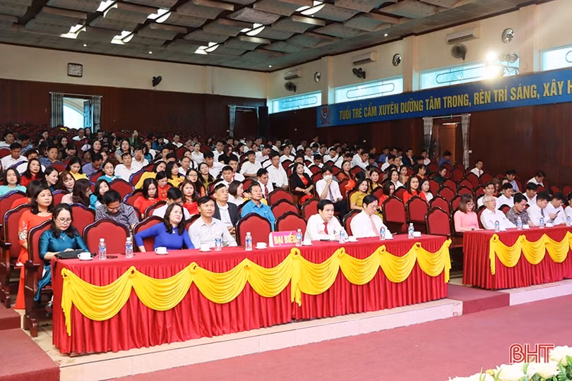 Các địa phương kỷ niệm Ngày Nhà giáo Việt Nam 20/11